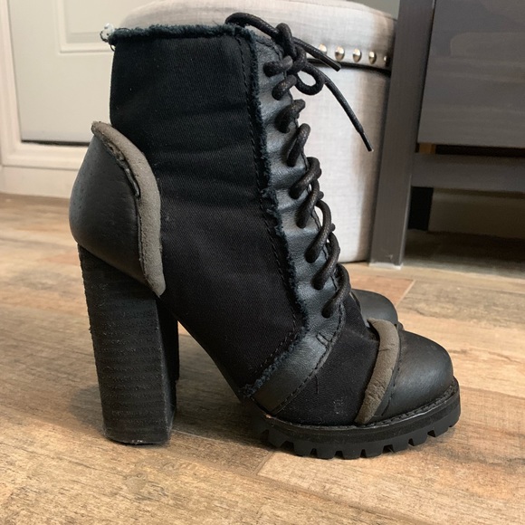 jeffrey campbell black booties